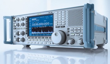   "ICOM IC-R9500"